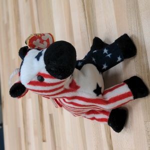 Ty Daisy the Cow Beanie Baby Black & White Spotted Stuffed Animal Plush